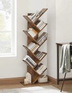 bibliothèque en forme d'arbre